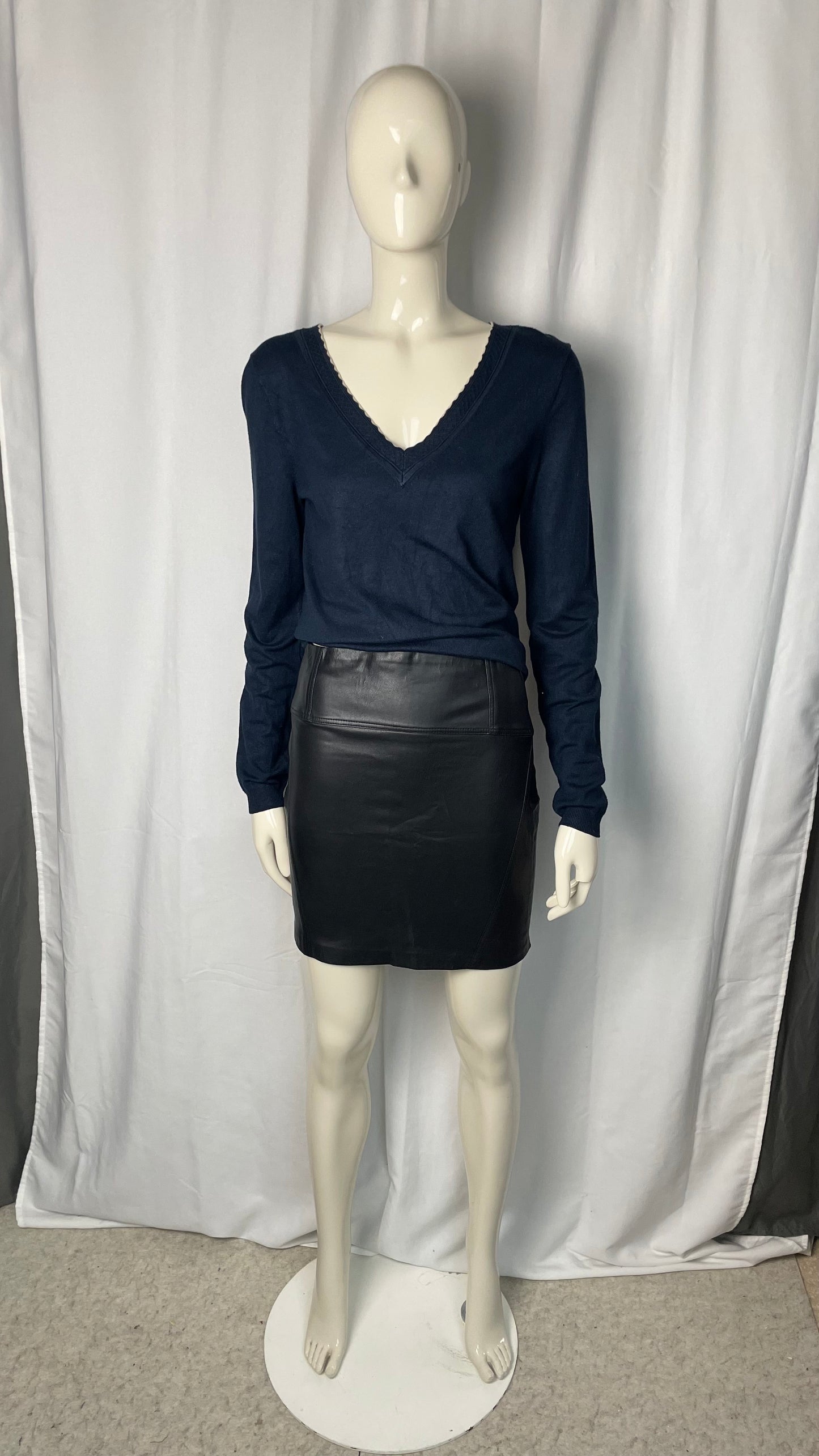 Pull col V, Naf Naf, taille S