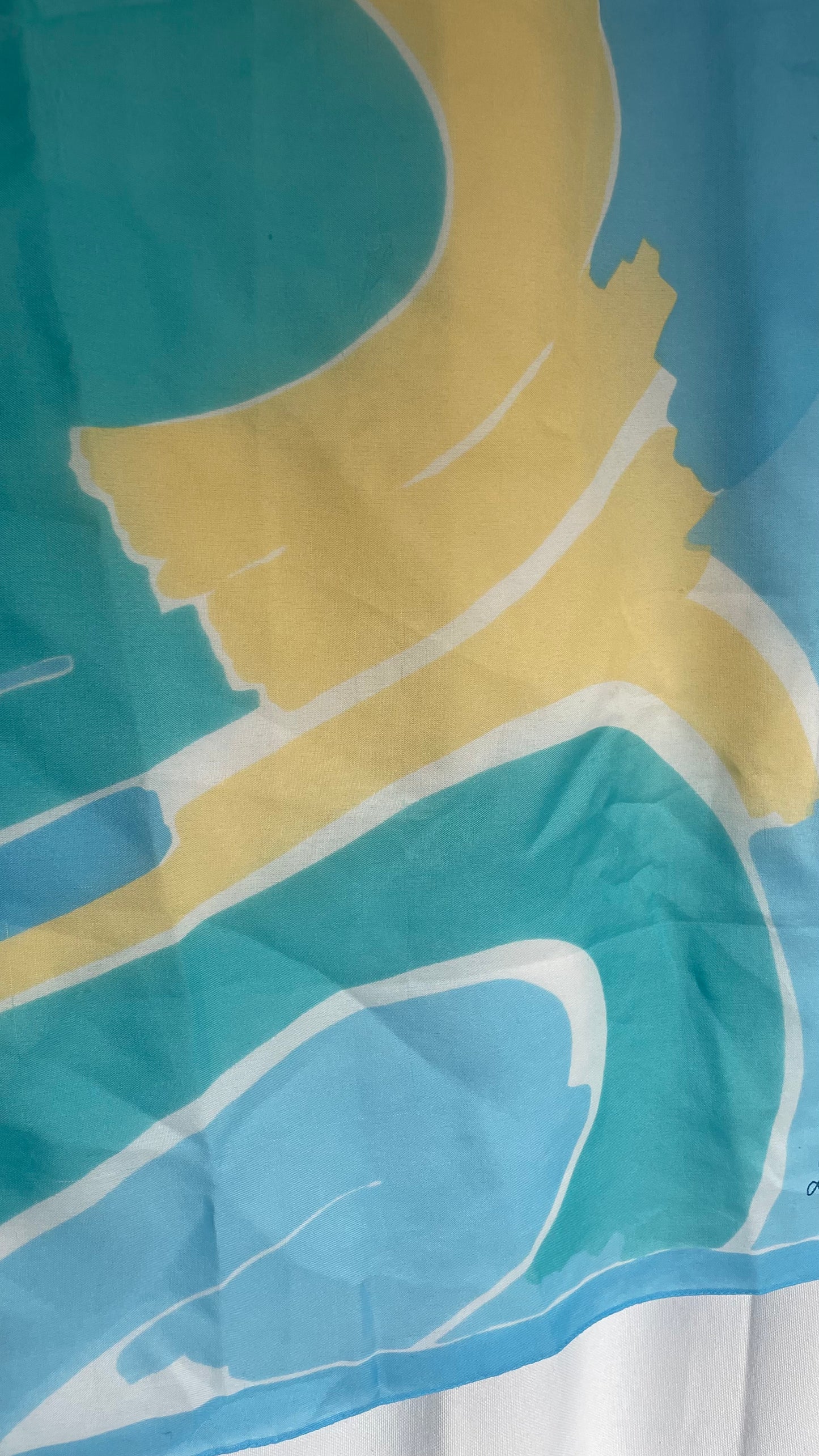 Foulard carré, Lady de Guethem