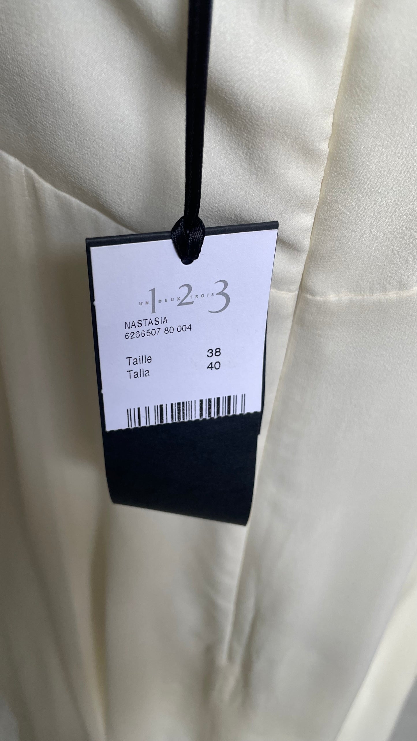Robe en soie avec perles brodées 123 - M/38