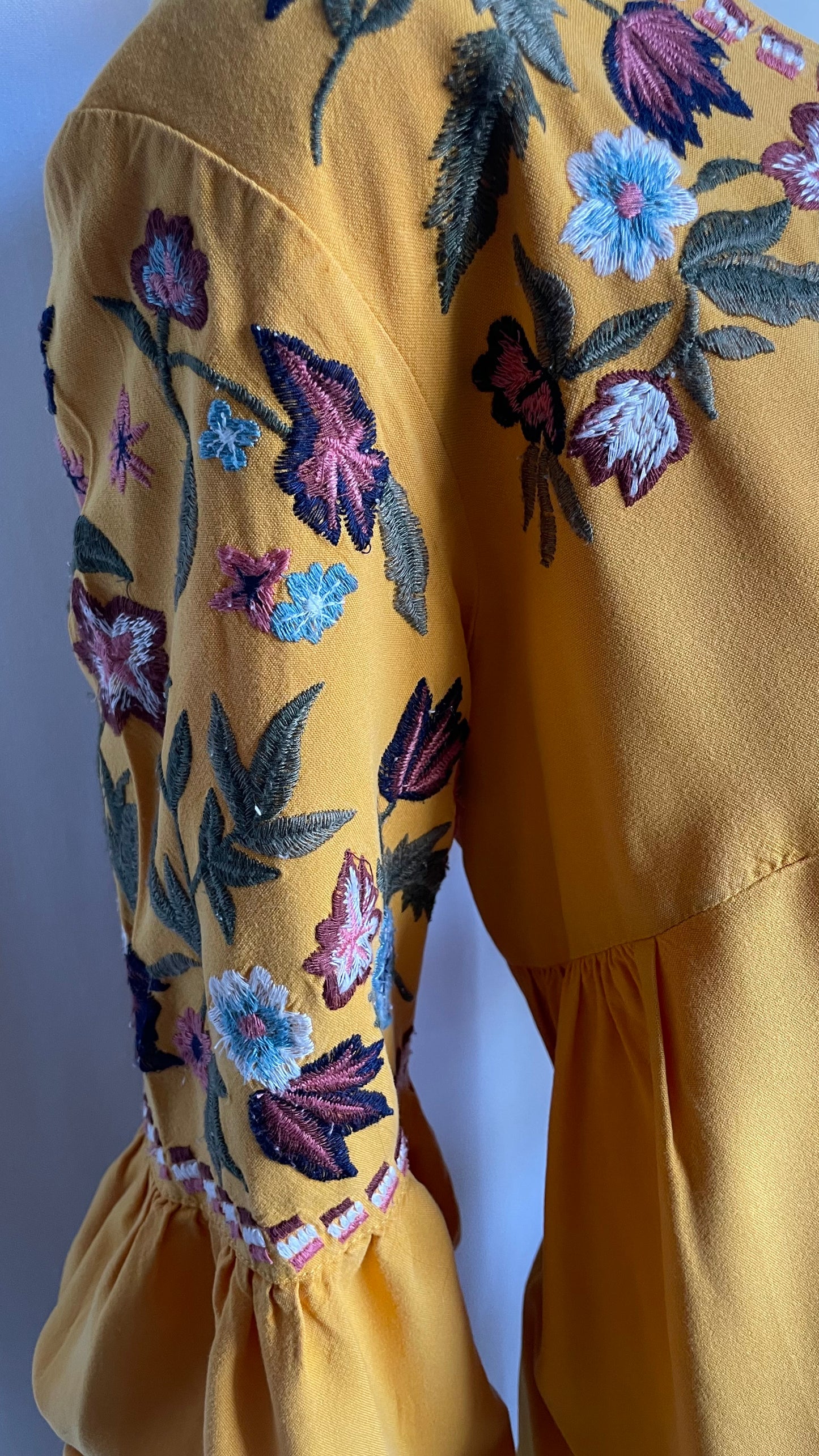 Robe avec broderies Camaïeu - L/40