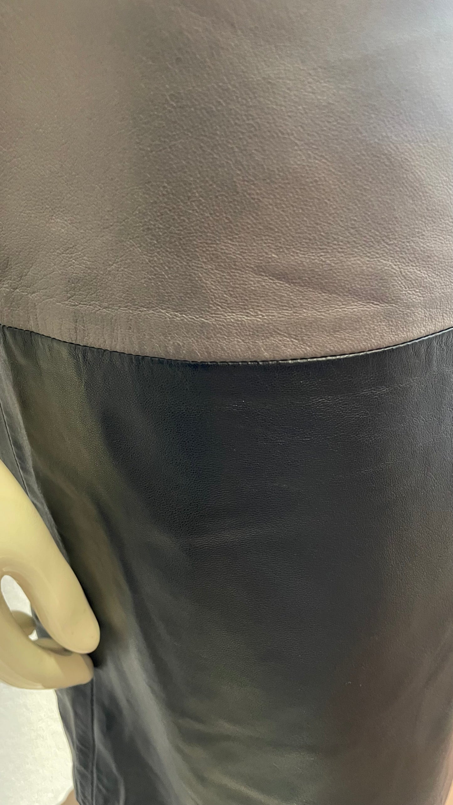 Robe droite en cuir - Gerard Darel -S/36