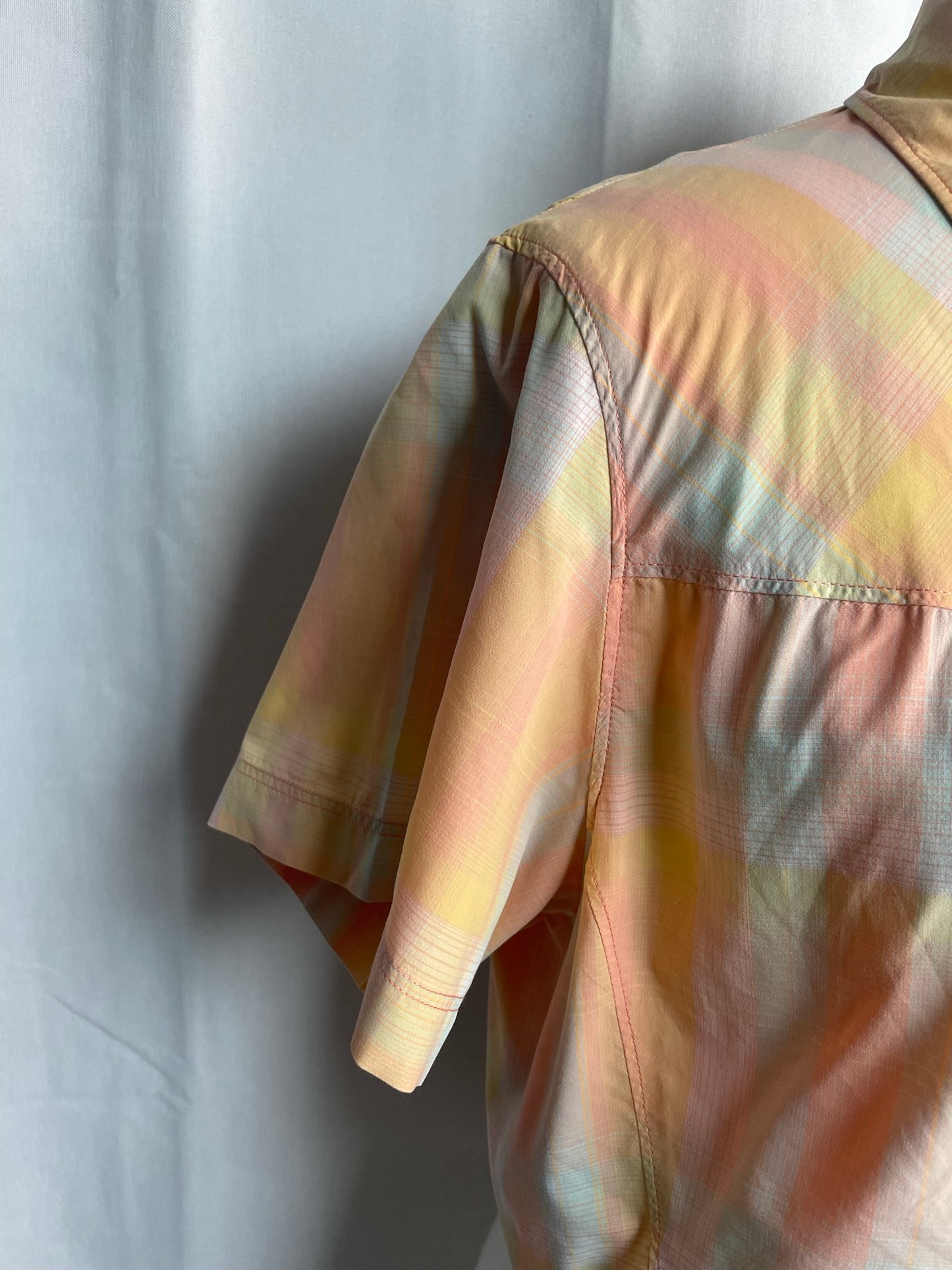 Chemise à manches courtes, à nouer, taille M