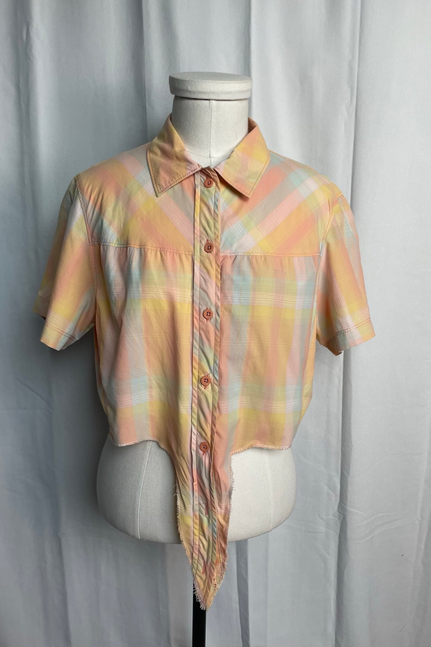 Chemise à manches courtes, à nouer, taille M