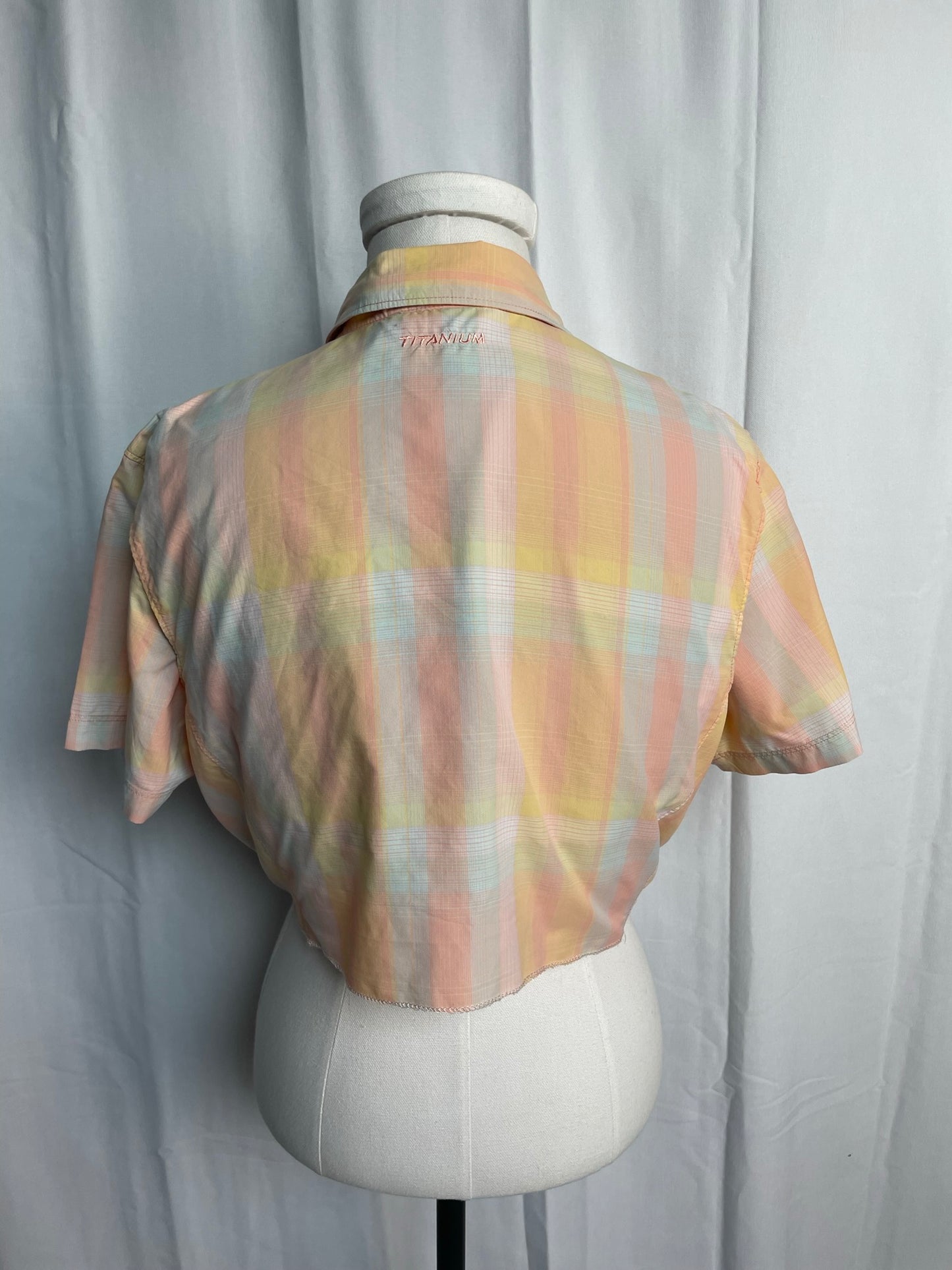 Chemise à manches courtes, à nouer, taille M