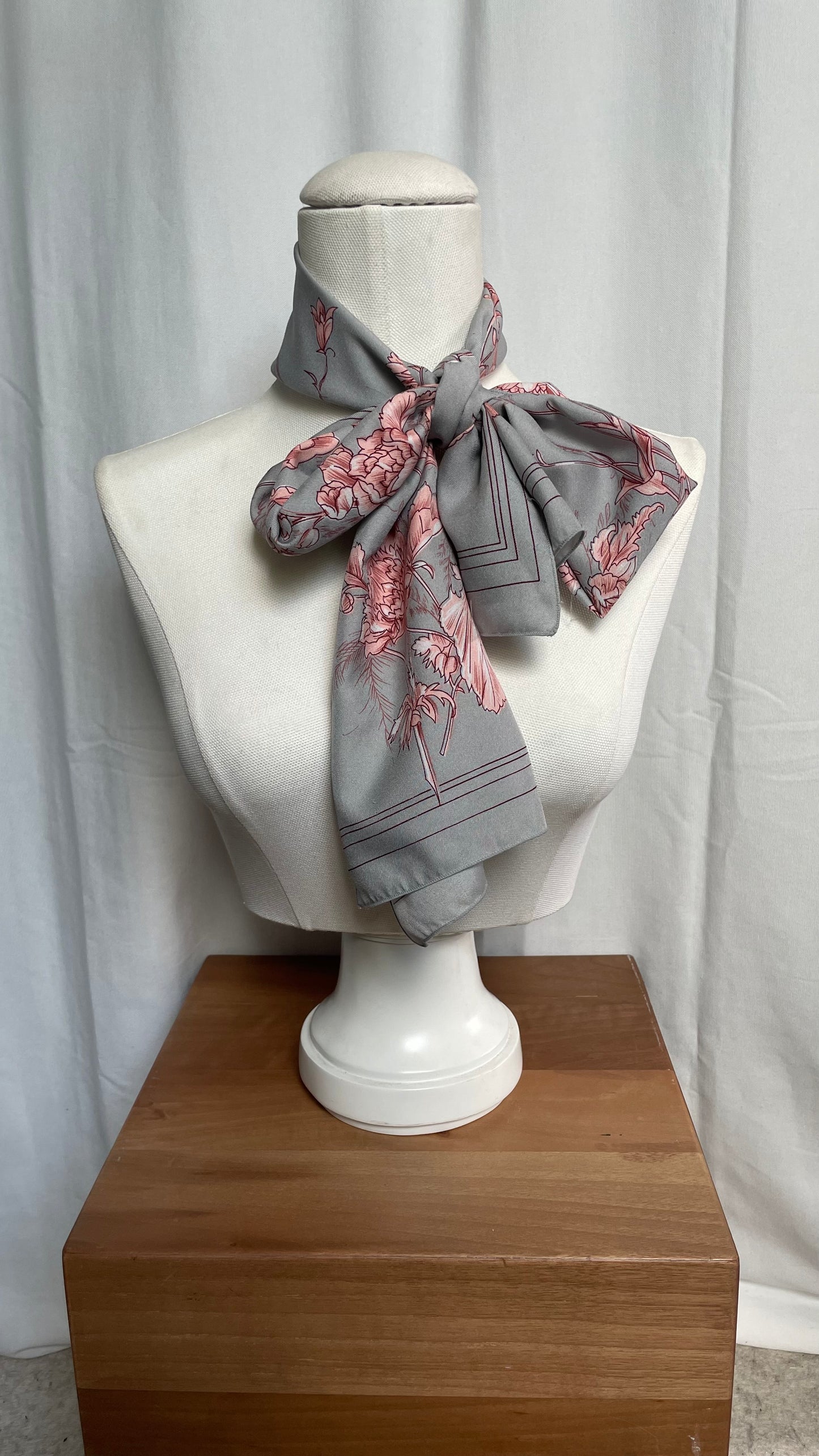 Foulard rectangle, Pier Olivier