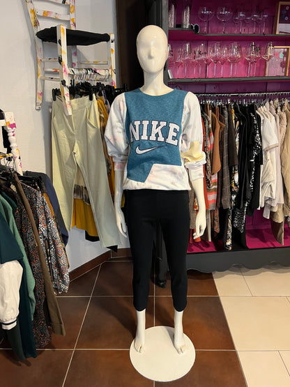 Sweat Nike upcyclé - M