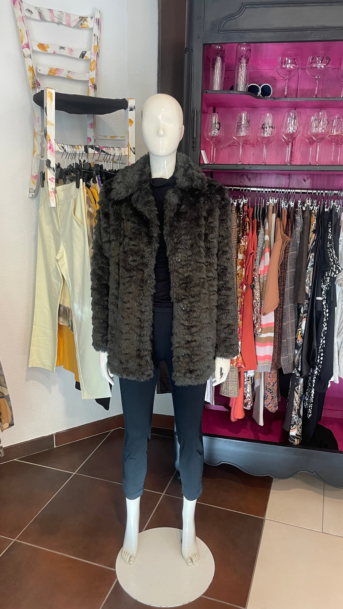 Veste poilue - Atmosphère - S/36