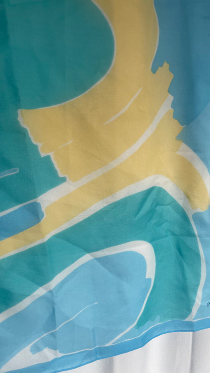 Foulard carré, Lady de Guethem
