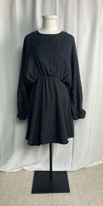 Robe à manches chauves-souris, taille XS