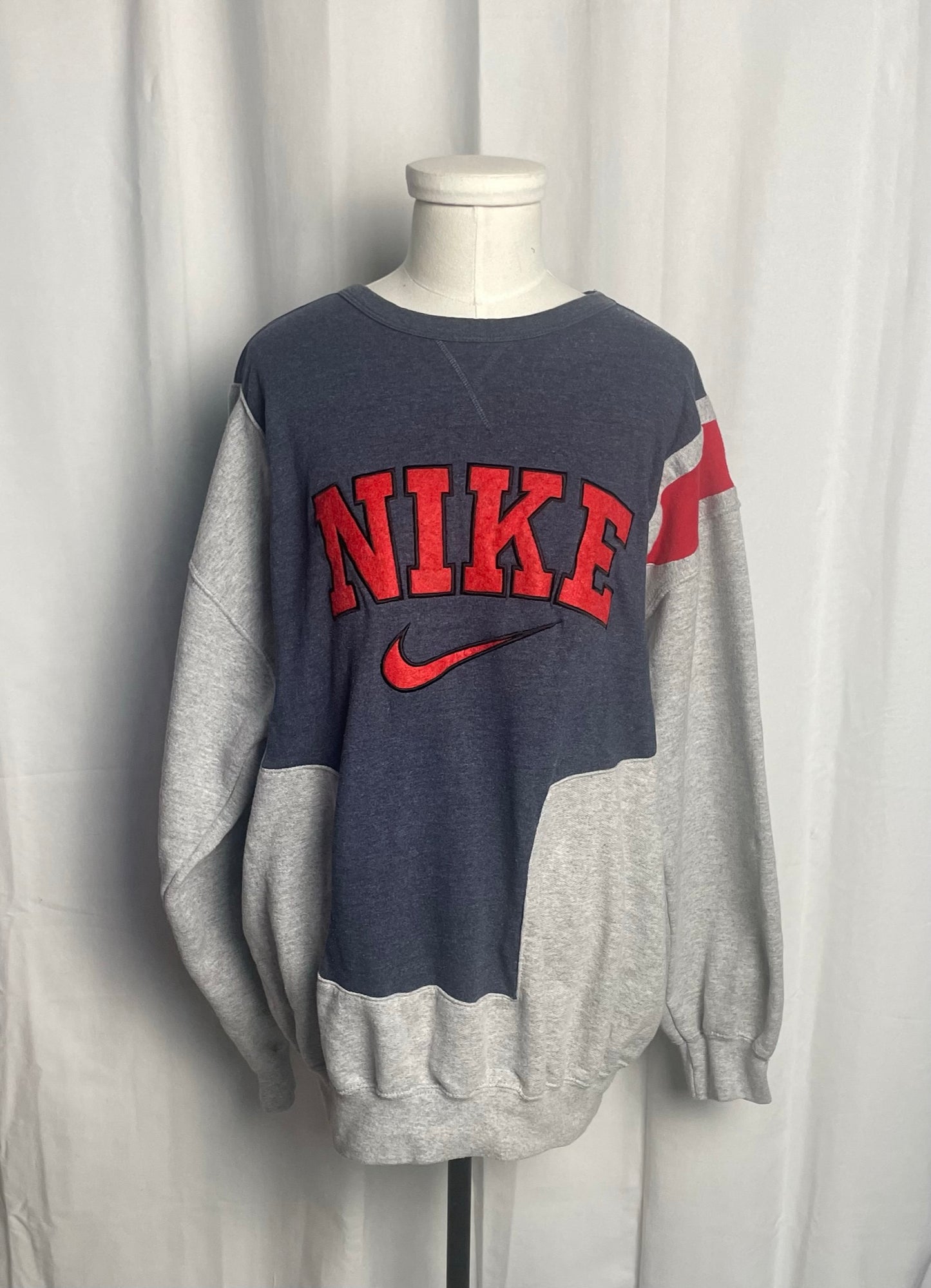 Sweat Nike rework, taille XL